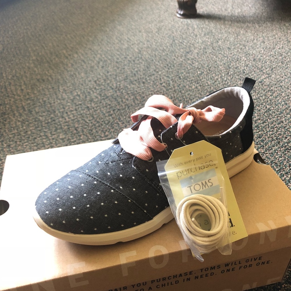 TOMS Chambray Del Rey Sneakers